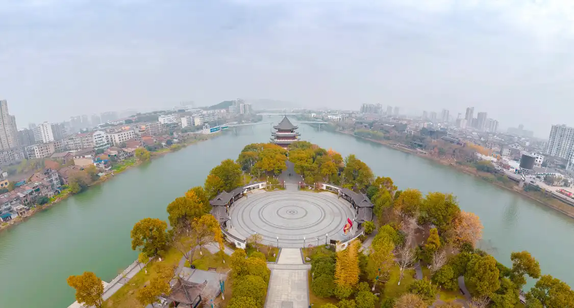Hotels near Zhuangyuanzhou Island
