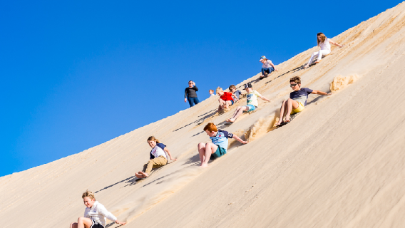 4WD Tours R US Sandboarding