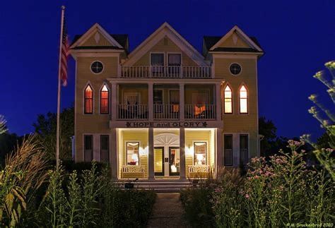 Hope and Glory Inn