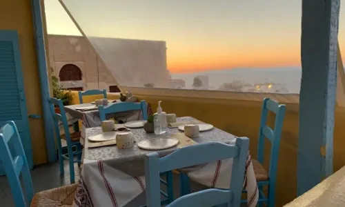Roka Oia