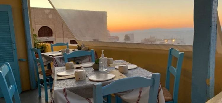 Roka Oia