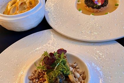 伍贰赫兹·云上法餐厅(太原店)