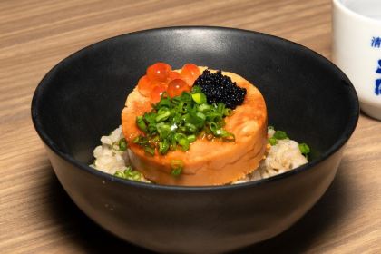 Tsunami Sushi Buffet Chaiyapruek