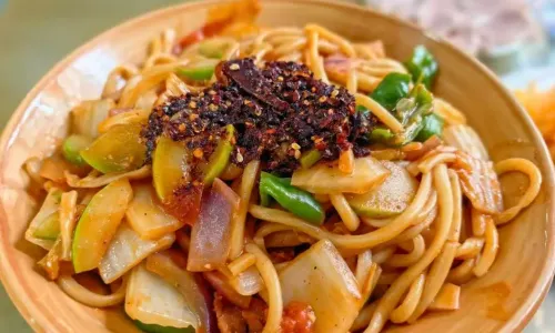 本土牛肉麵(縣府街店)