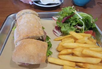 UPPER KITCHEN User Photo