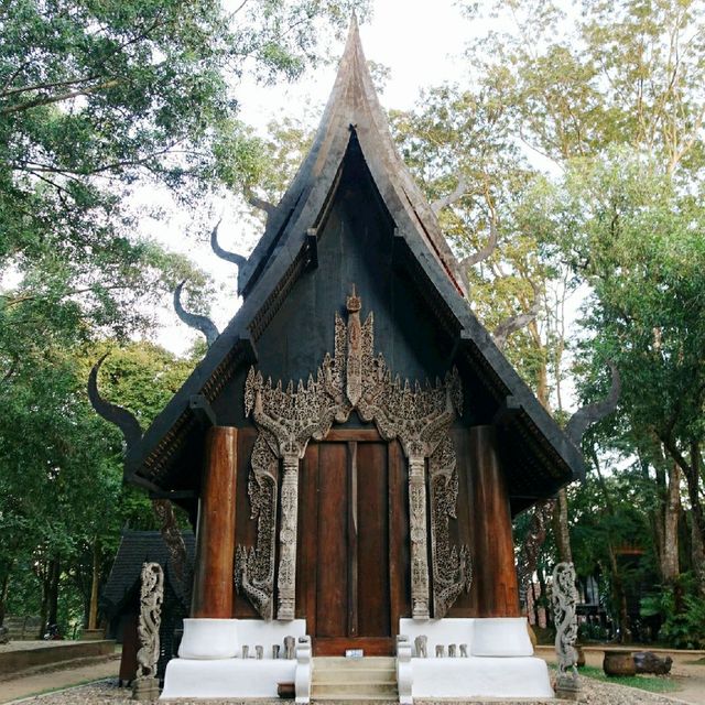 พิพิธภัณฑ์บ้านดำ