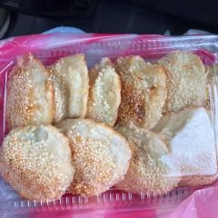 Luo Dong Charbroiled Clay Oven Rolls User Photo