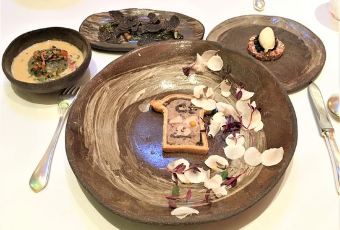 Sketch the Lecture Room & Library User Photo