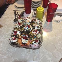 Mel's Hard Luck Diner User Photo