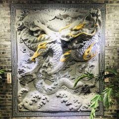 YI ZHAN DENG User Photo