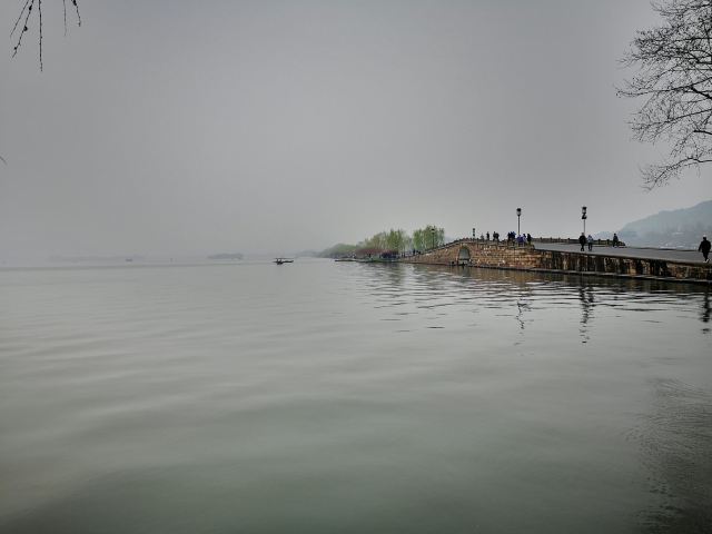 斷橋殘雪
