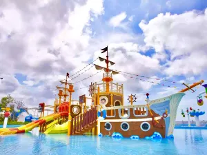 Shantou Zhonghai Resort