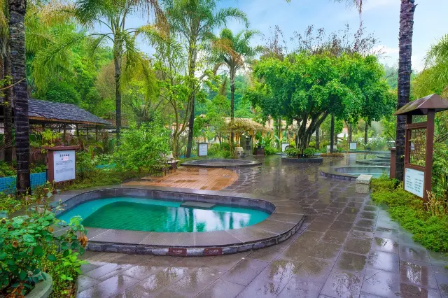 Hot Springs in Heyuan