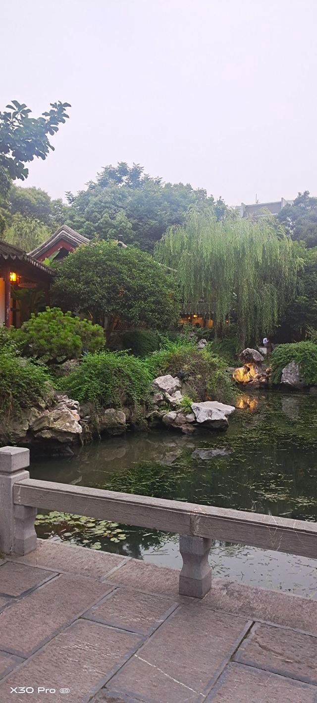 瞻園