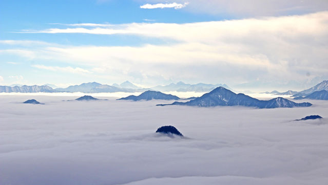 Sea of Clouds Sightseeing in Ya'an