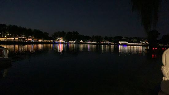 晉陽湖，位於山西省太原市市區的南側，晉陽湖公園內，湖的面積很