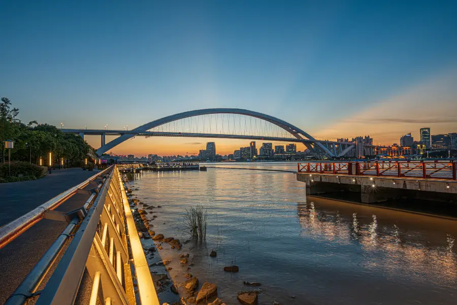 River Viewing Platform, Expo Park