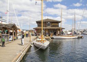 Hotels in Port Barton San Vicente