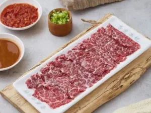 살구 꽃 우지 쇠고기 냄비