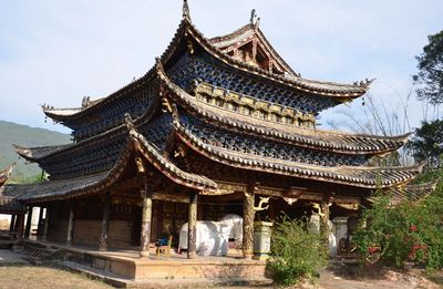 Qiannuo Temple