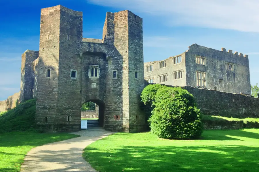 Berry Pomeroy Castle