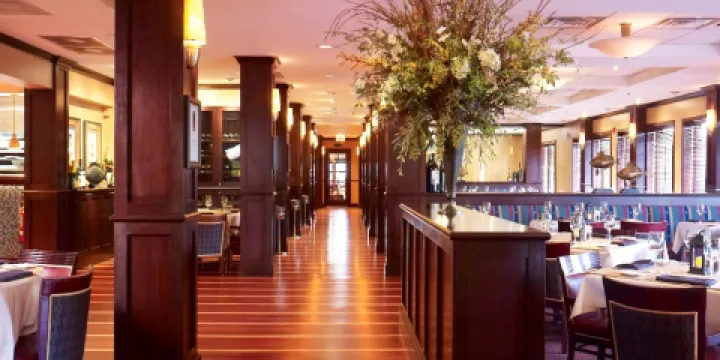 Parkers' Restaurant & Bar