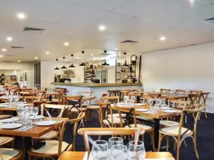 Olive at Hawker