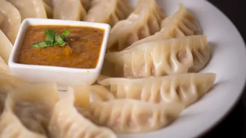 Chomolungma in Canberra