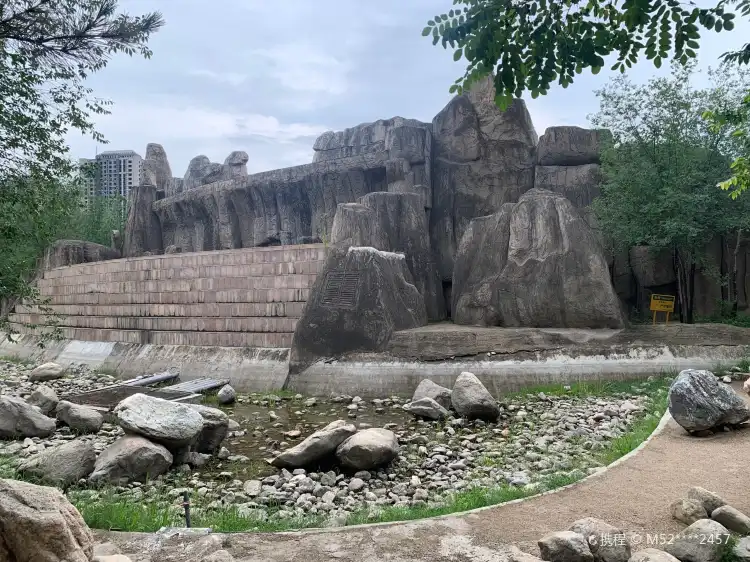 Hotels near North Garden of Genghis Khan Park