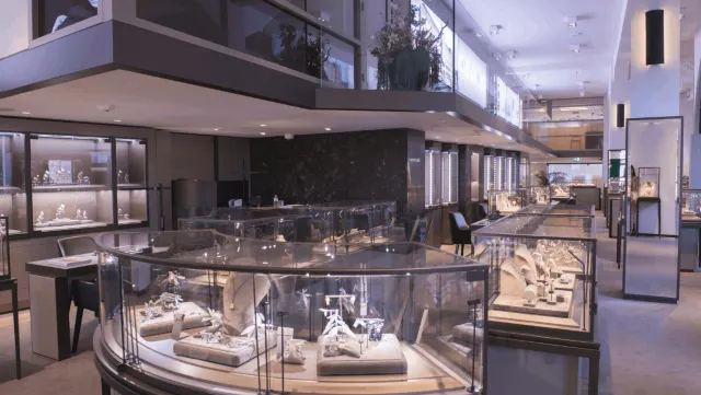 GASSAN（水壩廣場精品店）