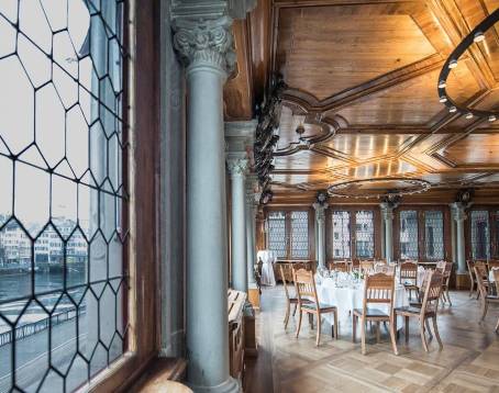 Zunfthaus zur Zimmerleuten