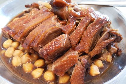 XIAO BEI JIANG HE XIAN