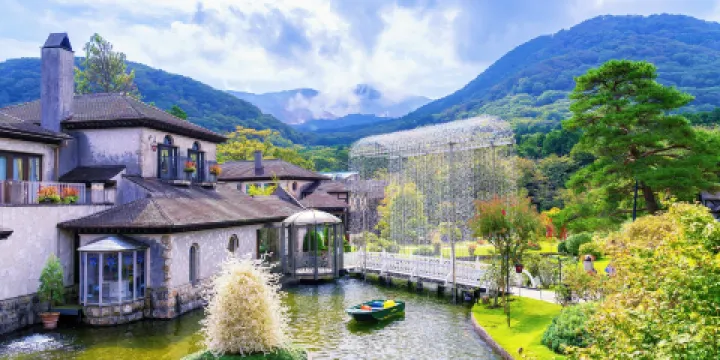 箱根玻璃之森美術館