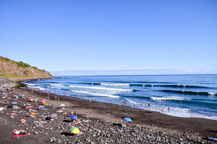 Compare 5 airports near Los Realejos