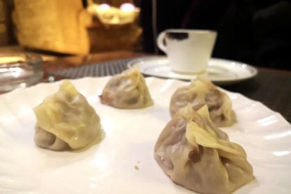 Knight's Grand View Garden