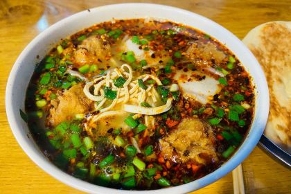 Gaojiqingxiangyuanjueweibufan Soup