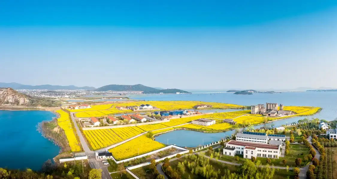 Hotels near Xishan Island in the Taihu Lake