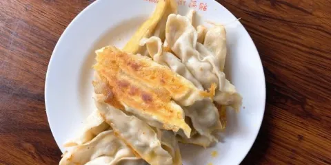 小街鍋貼