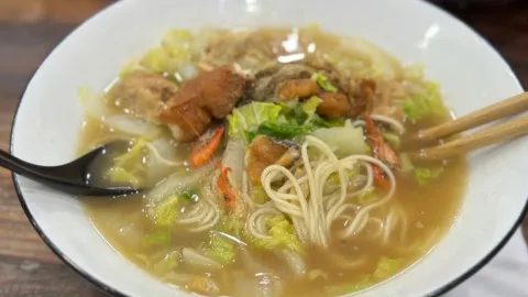 程三合·三合鮮蝦麵（德清百樂街店） in 德清