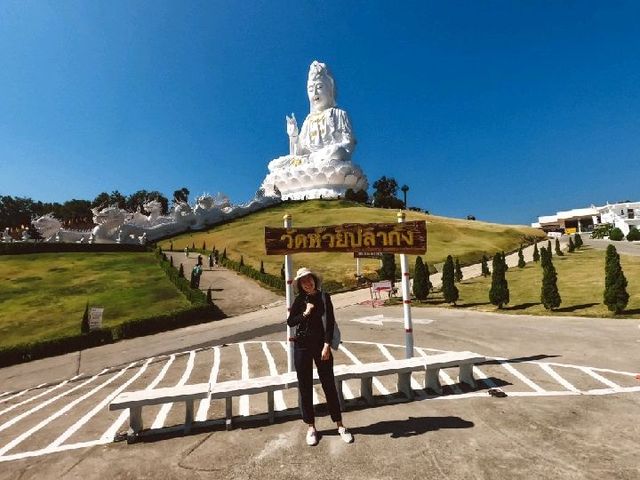 สักการะ เจ้าแม่กวนอิมองค์ใหญ่ที่สุดในไทย