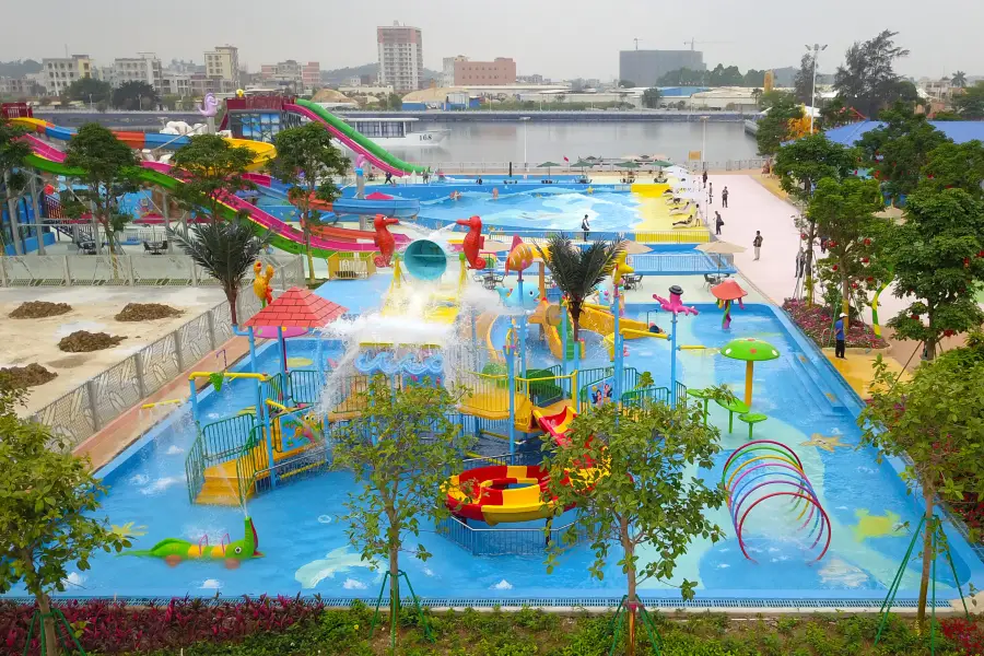 Lianjiang Meijing World Amusement Park