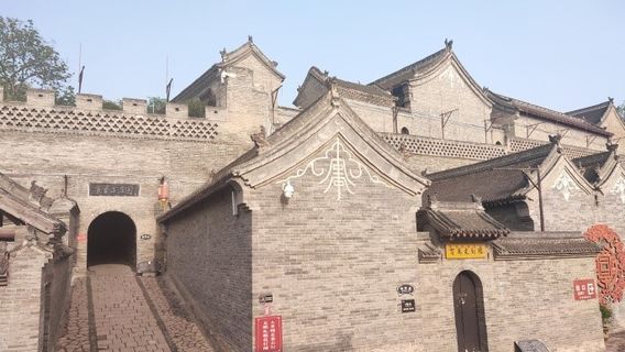 Main Residence Courtyard