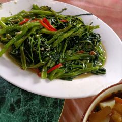 连州地下河风景区食府 User Photo