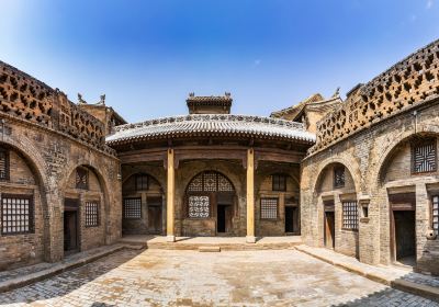 Courtyard of Family Shi