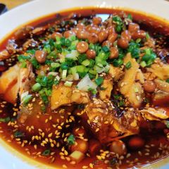 Niancai (yangguangshiji'aotelaisidian) User Photo