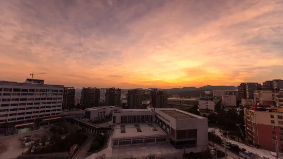 Longdongbao Street