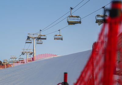 馬鬃山滑雪場