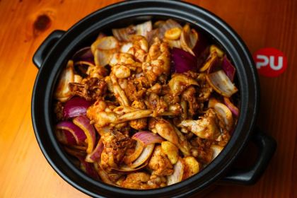 自蚝餐厅·功夫鸡蛙煲·牛腩·牛杂煲