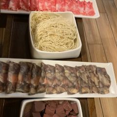 许府牛鲜牛肉火锅(京东广场店) User Photo