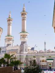 madinah visit places Al Masjid an Nabawi